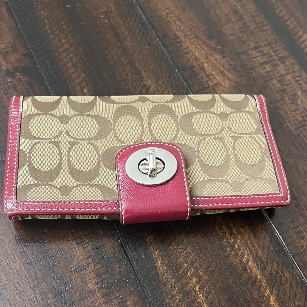 Coach Hampton Signature Leather Slim Envelope Wallet Khaki Plum Purple RARE